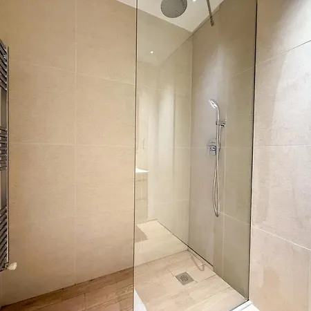 아파트 The 1 -nicosia Elite Stay- Gym Pool 24h Concierge *