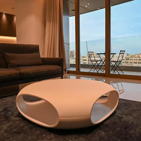 The 1 -nicosia Elite Stay- Gym Pool 24h Concierge Apartment Nicosia