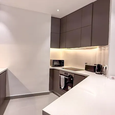 The 1 -nicosia Elite Stay- Gym Pool 24h Concierge