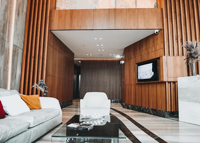 The 1 -nicosia Elite Stay- Gym Pool 24h Concierge ニコシア